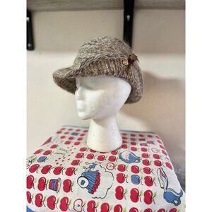 Vintage women's wool fedora with pin and feather detail neutral oatmeal wool hat